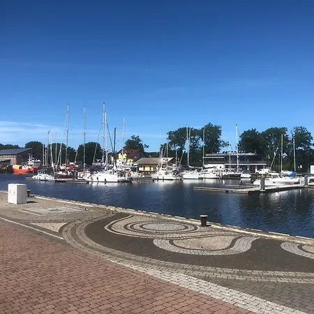 Baza 公寓 达尔沃沃